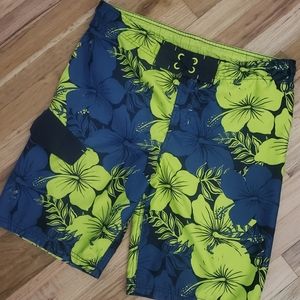 Cherokee mend swim trunks large